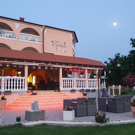מדולין Villa Natalija מראה חיצוני תמונה